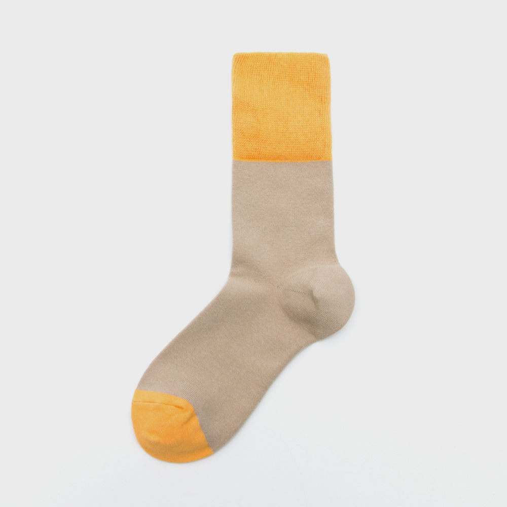 socks cream color image-S11L4