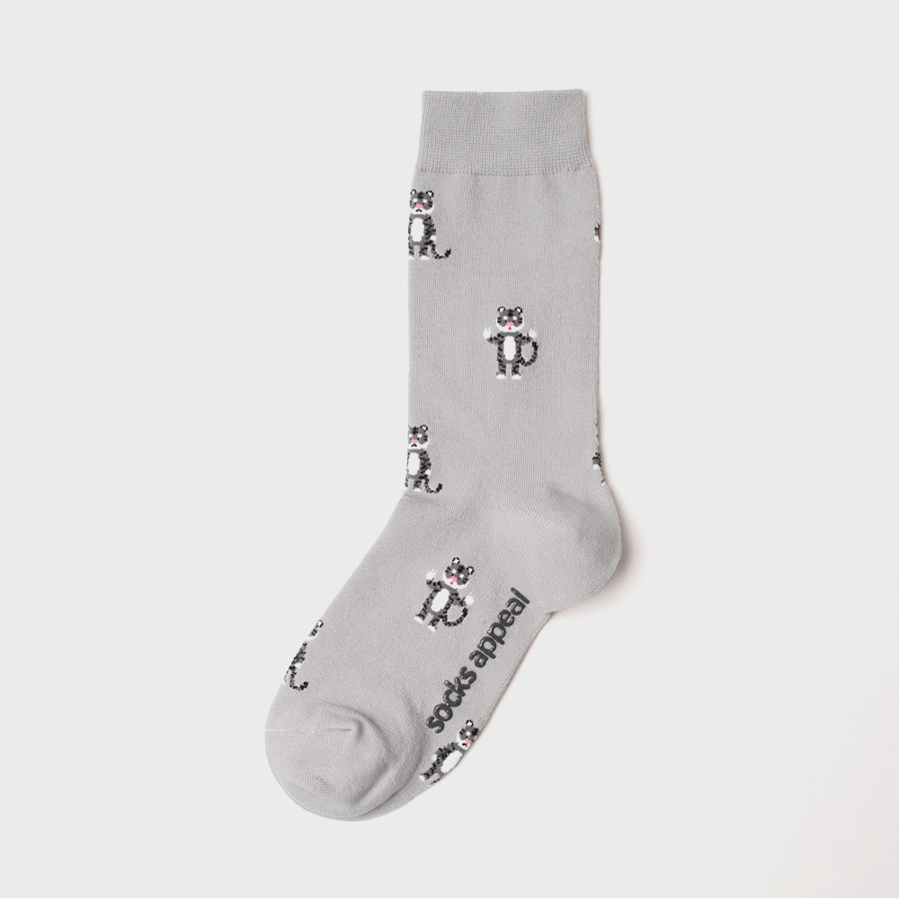 socks grey color image-S3L4