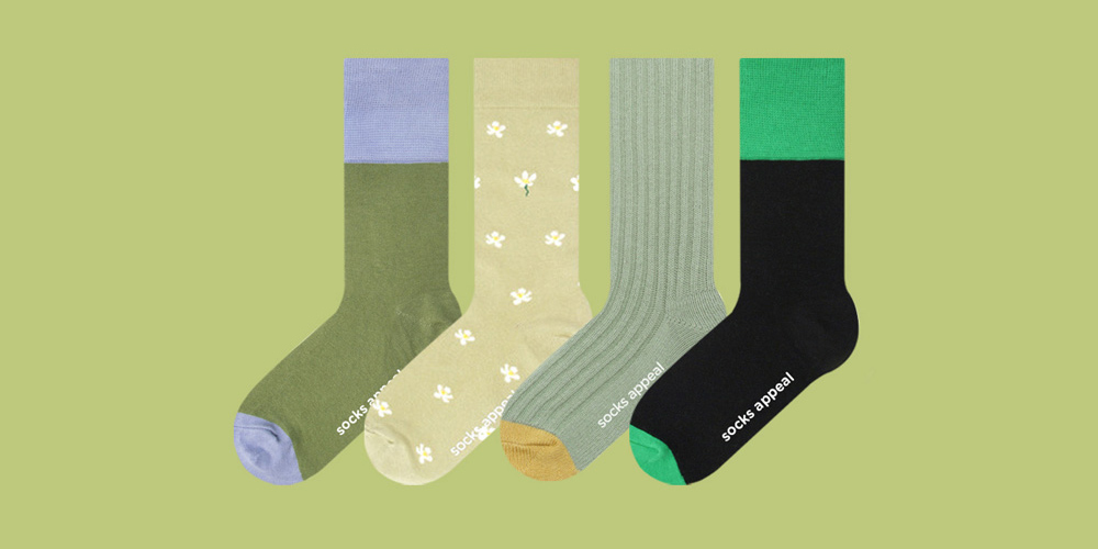 socks charcoal color image-S1L3
