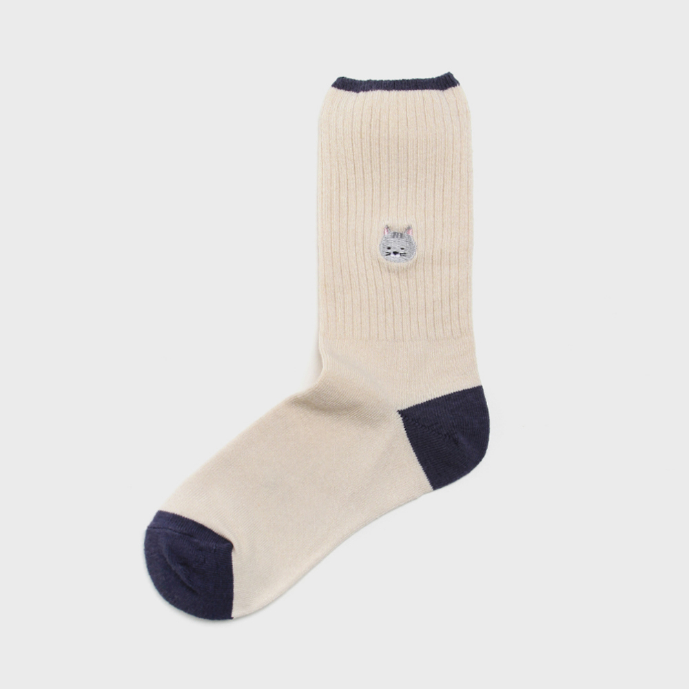 socks cream color image-S1L9