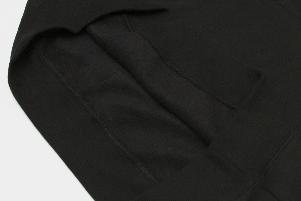 long sleeved tee detail image-S1L20