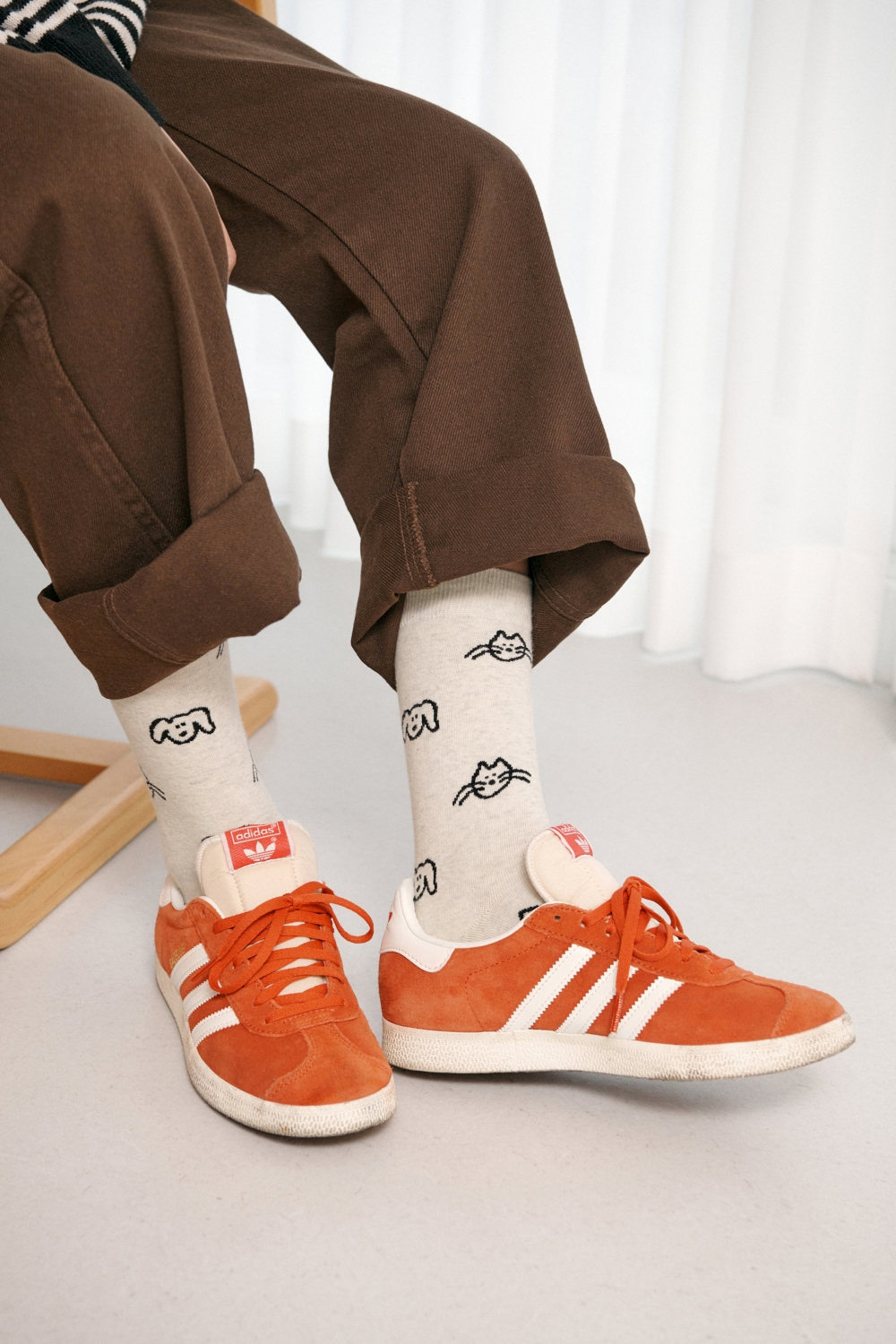 socks product image-S2L1