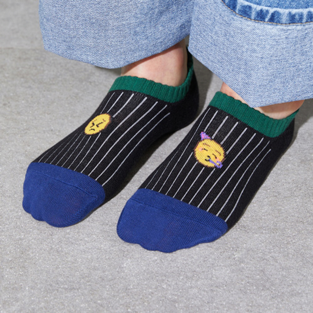 socks product image-S1L46