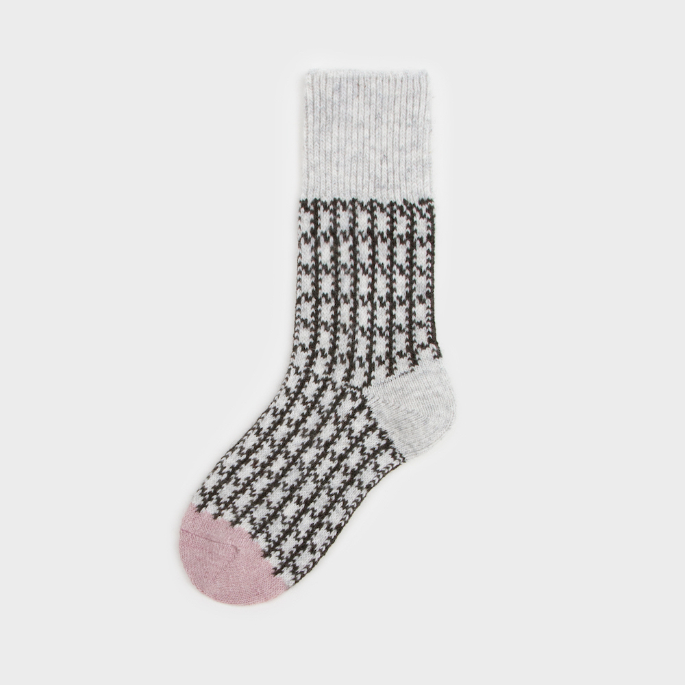 socks white color image-S1L16