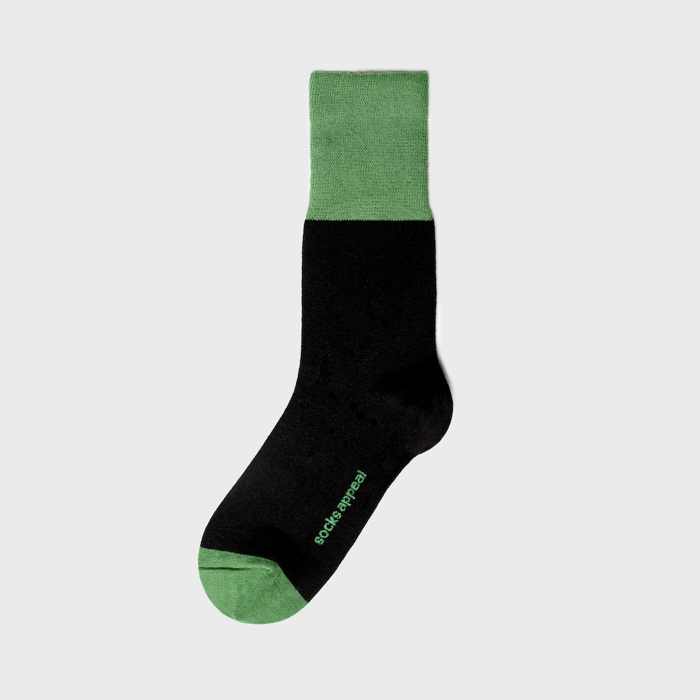 socks charcoal color image-S1L45