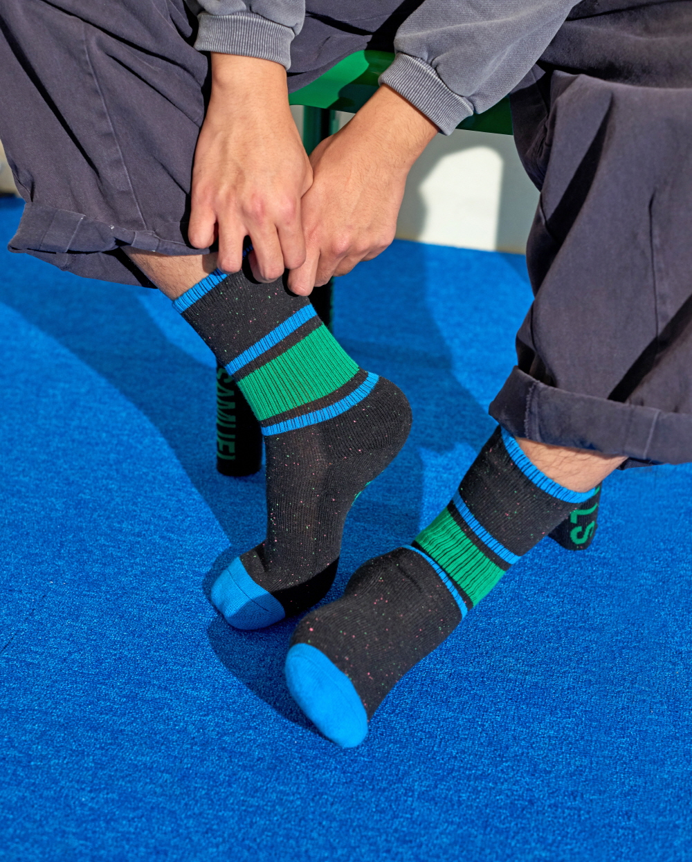 socks product image-S2L1