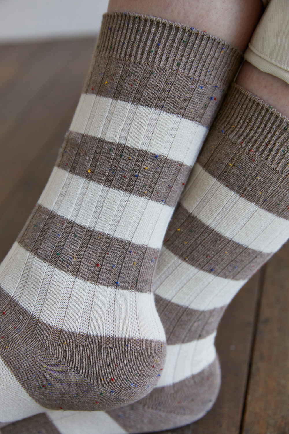 socks detail image-S1L44