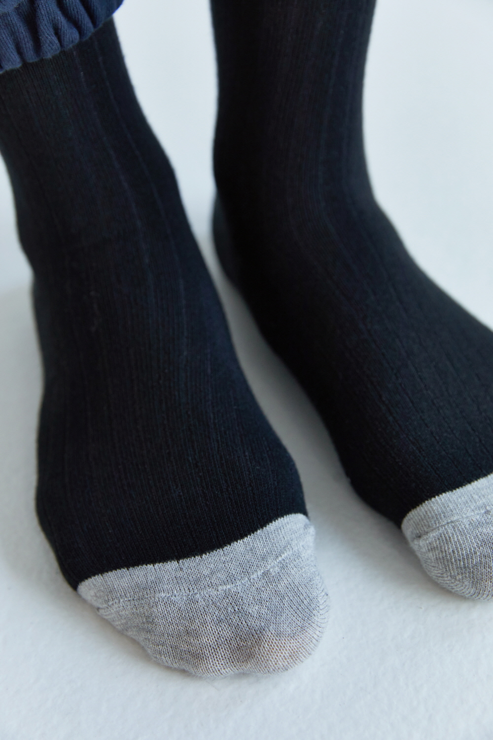 socks detail image-S12L29