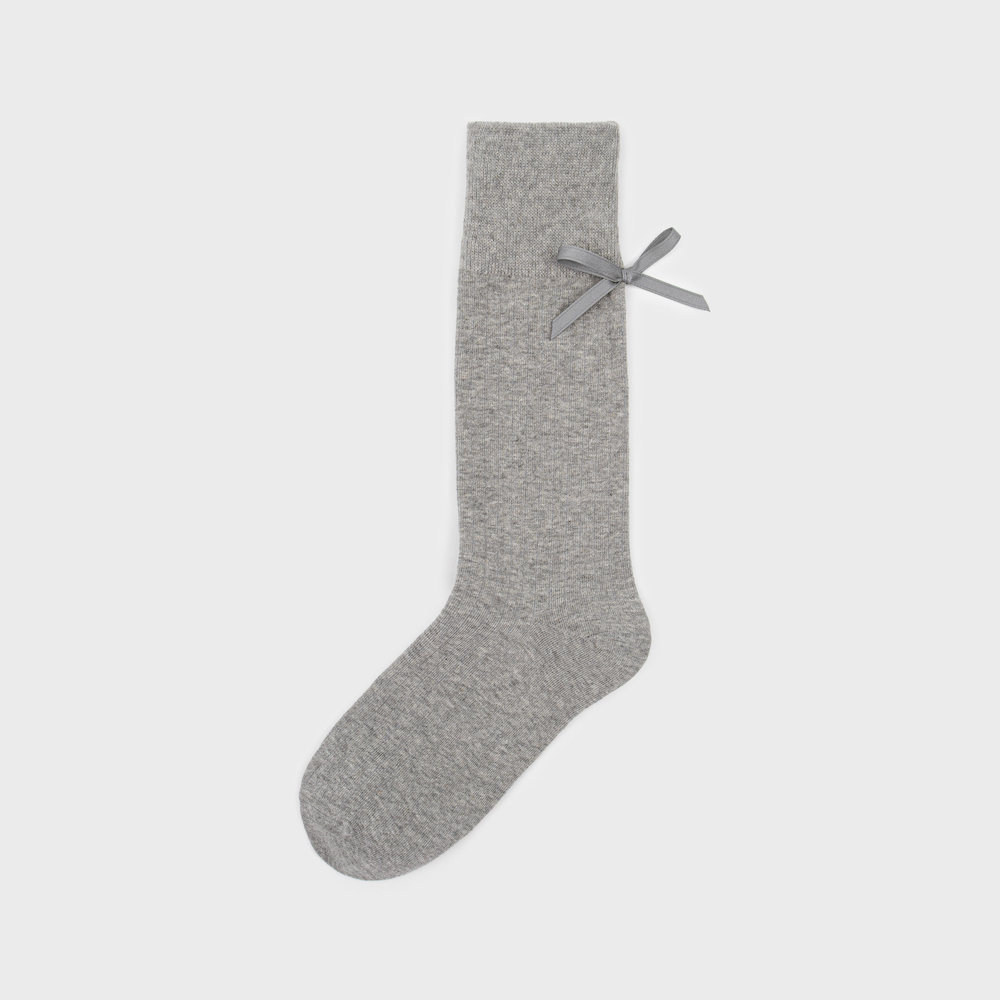 socks grey color image-S1L17