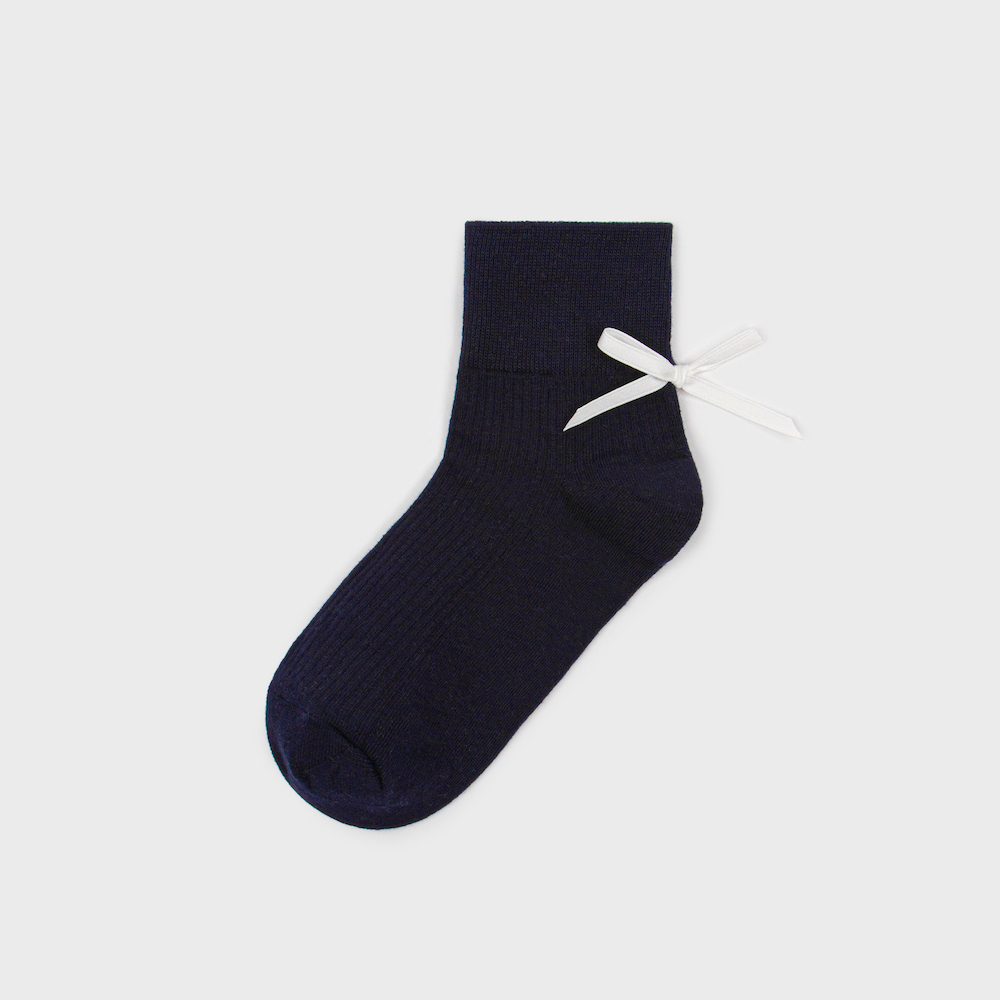 socks white color image-S6L14