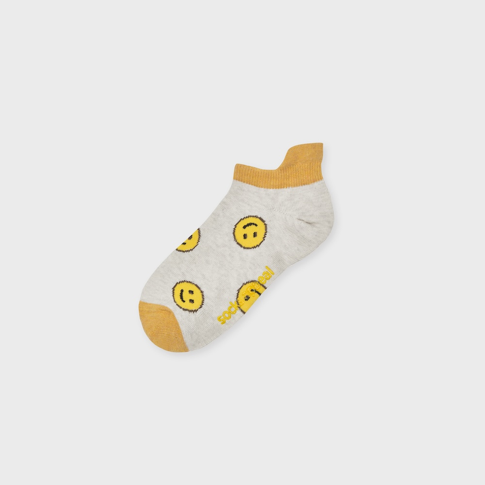 socks white color image-S1L82