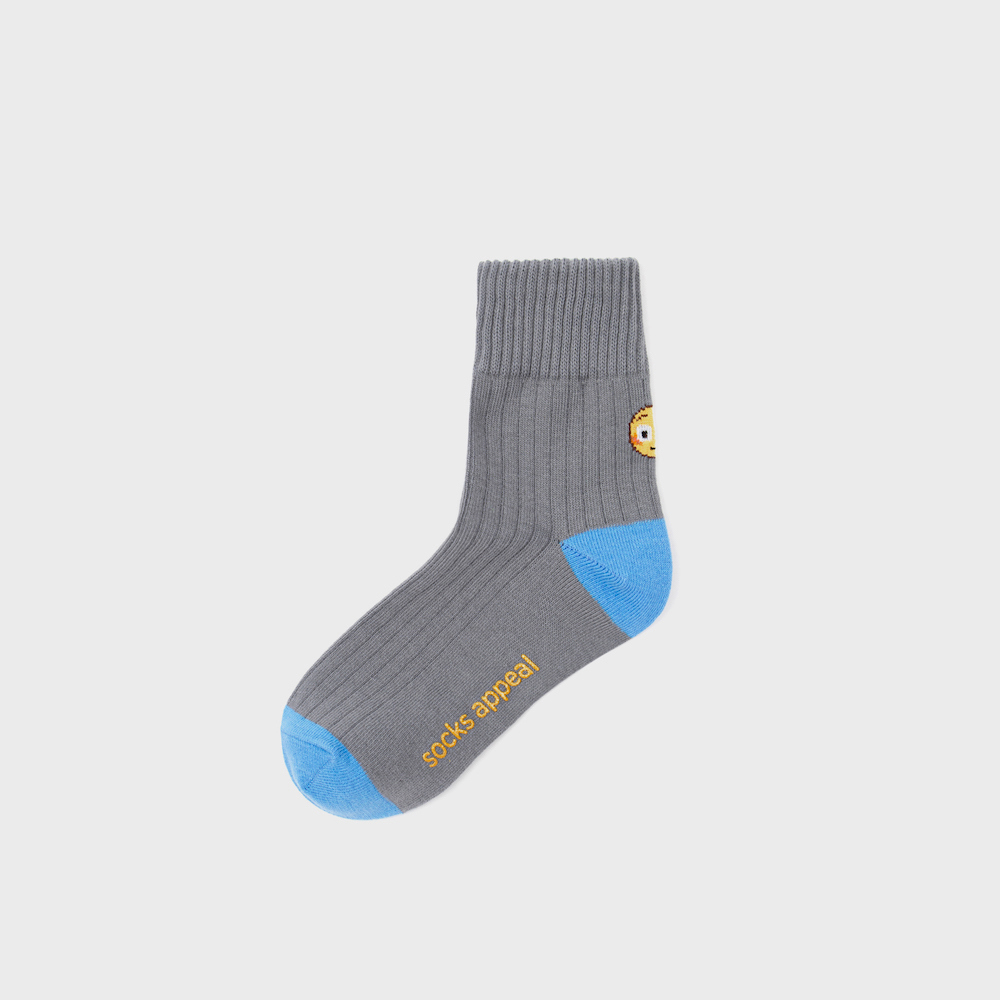 socks white color image-S2L13